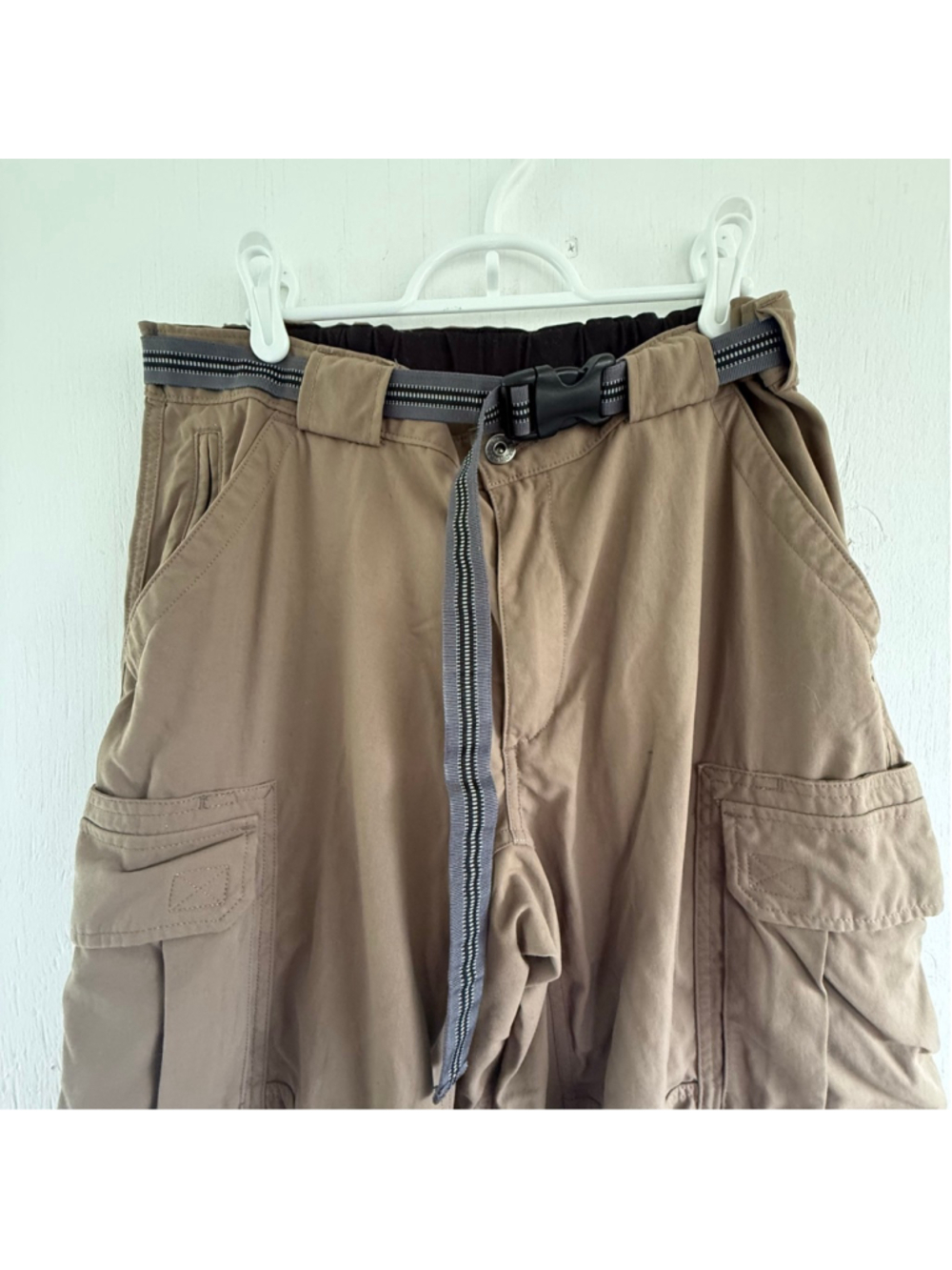 Duluth Trading Co Men's Dry on the Fly Nylon Cargo Pants L x 32 Tan